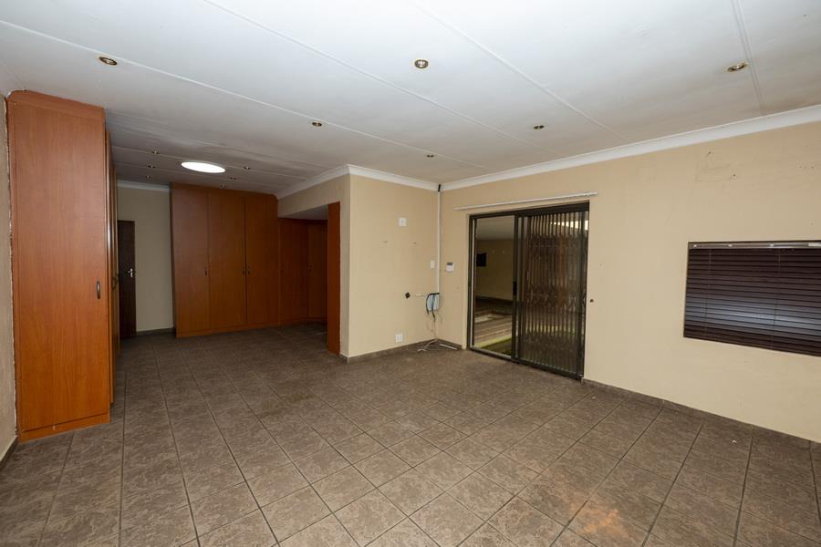 3 Bedroom Property for Sale in Ifafi North West